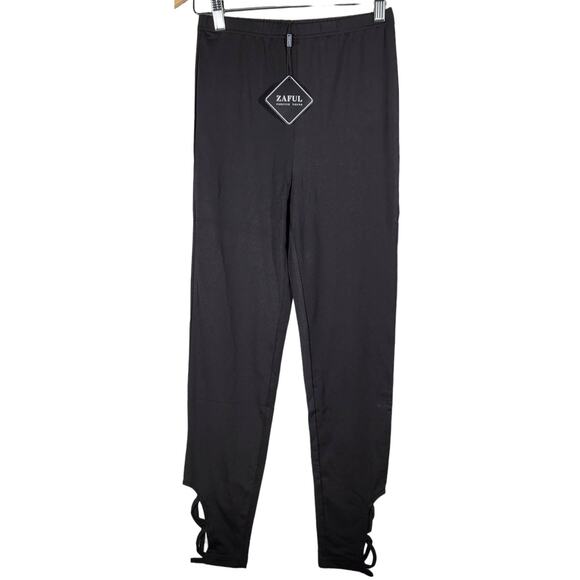 ZAFUL Black Cut-Out Crisscross Ankle Leggings Size M NWT - Picture 1 of 9